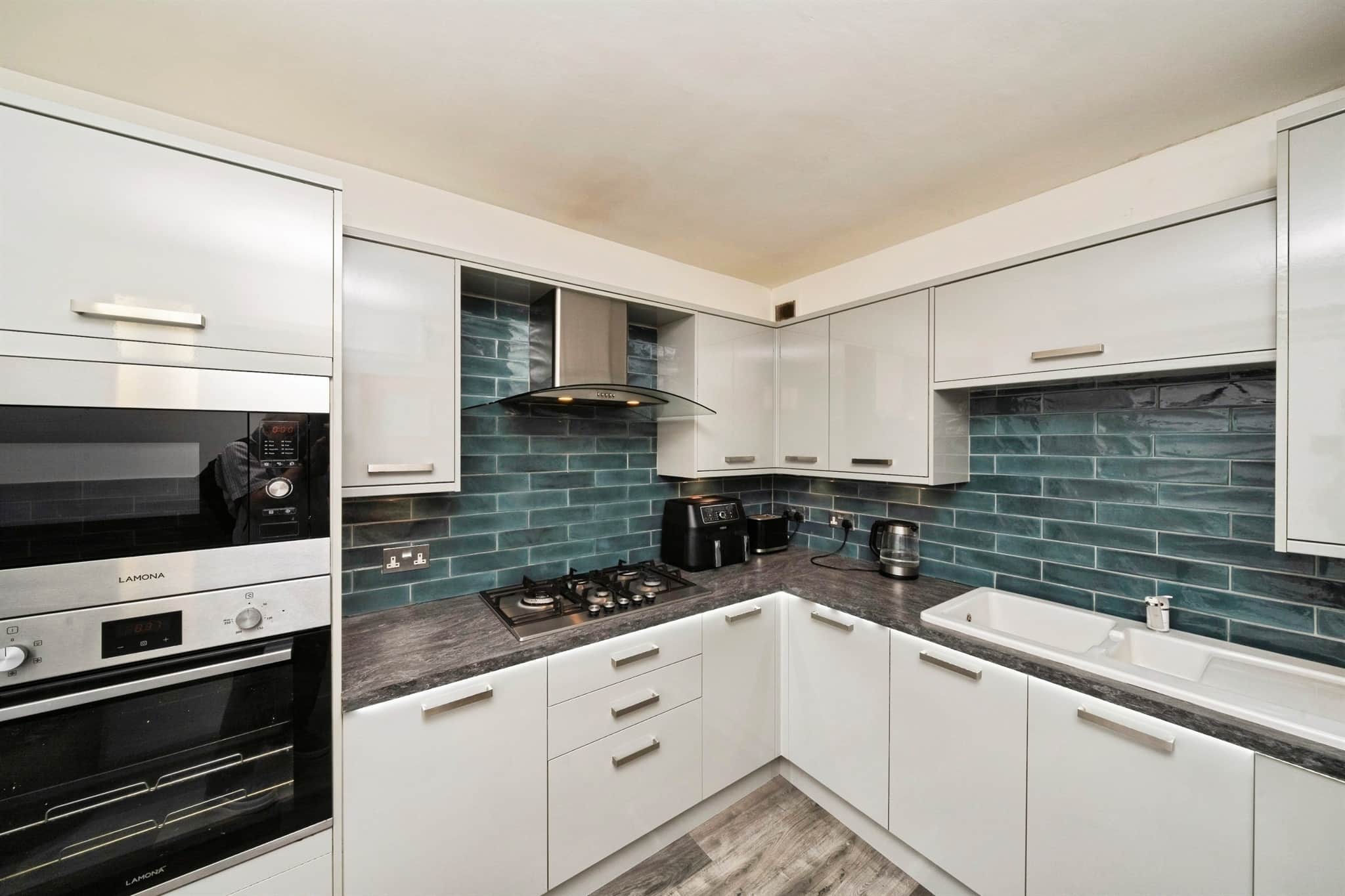 Property photo 6